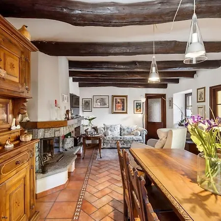 Apartament La Rustica - Maggiore Estate By Ginin