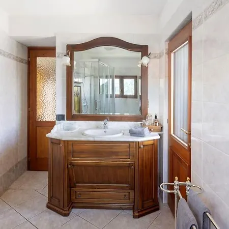 La Rustica - Maggiore Estate By Ginin Apartament *